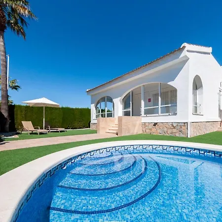 Sunset ヴィラ シウダー・ケサダ